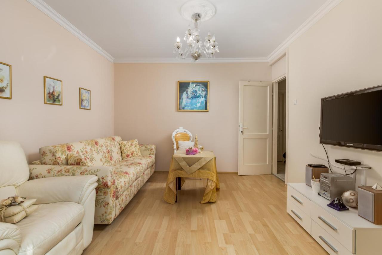 Apartment Beverly Риека Экстерьер фото